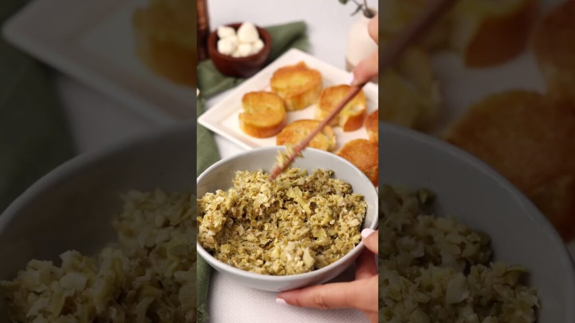 Prosciutto Crostinis