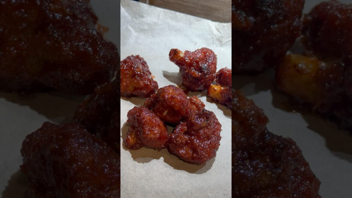 Sticky vegan bbq wings! #vegan #recipe #wings #bbq #cooking #frying #cauliflower #food #plants