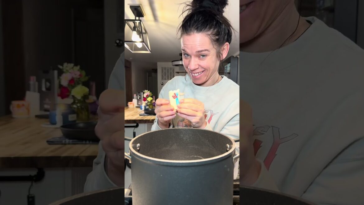 Blueberry Rice Krispie Treat