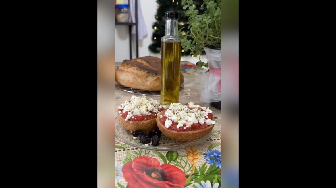 Dakos is a Cretan sandwich, #crete #food #dessert #sweet #cookingvideo