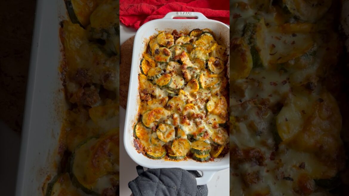 I lose weight eating this Low Carb Ground Beef Zucchini Bake #lowcarb #shorts