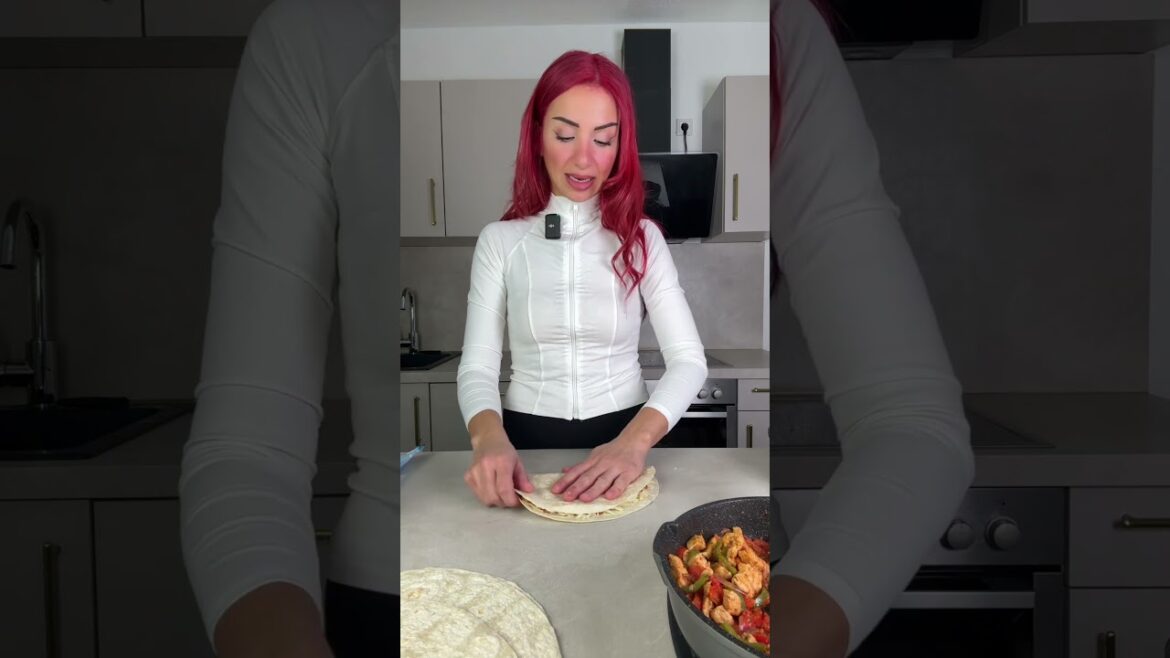 Quesadillas #rezept #leckerkochen #easyrecipe #gemuse #food #lecker #cheese #chicken #quesadillas