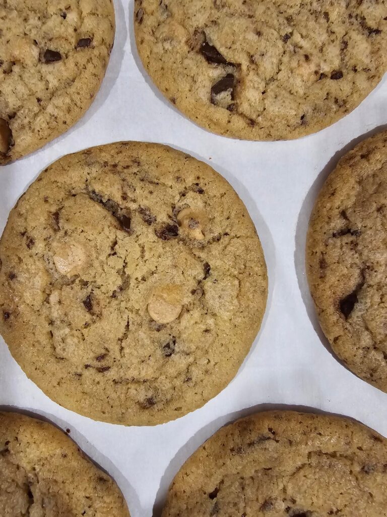 just wanted to share how beautiful these cookies I made at 1am came out