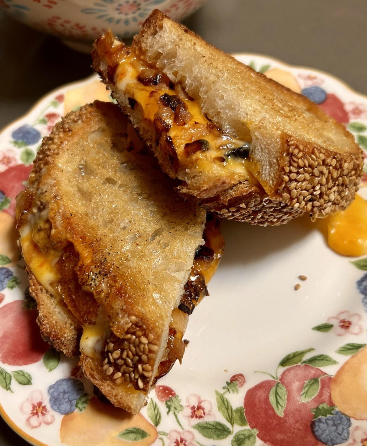 [Homemade] Grilled Cheese with Caramelized Onions