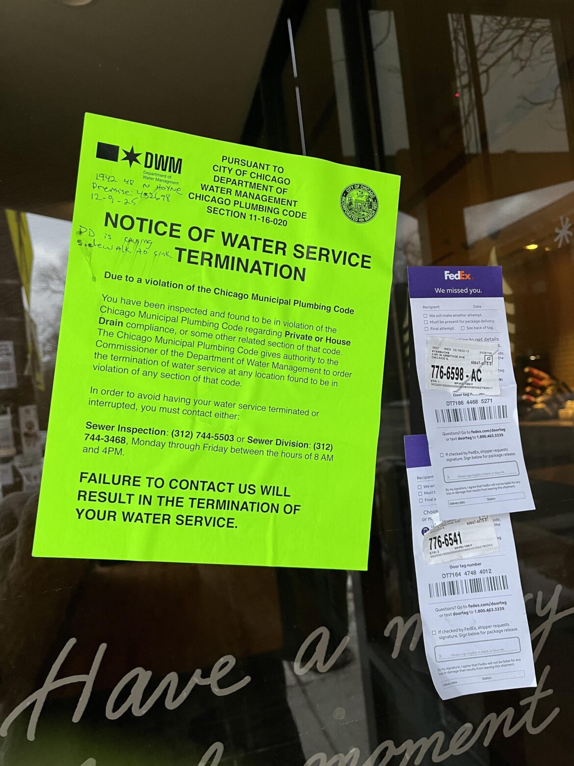 What’s going on with the Starbucks at Armitage & Hoyne?