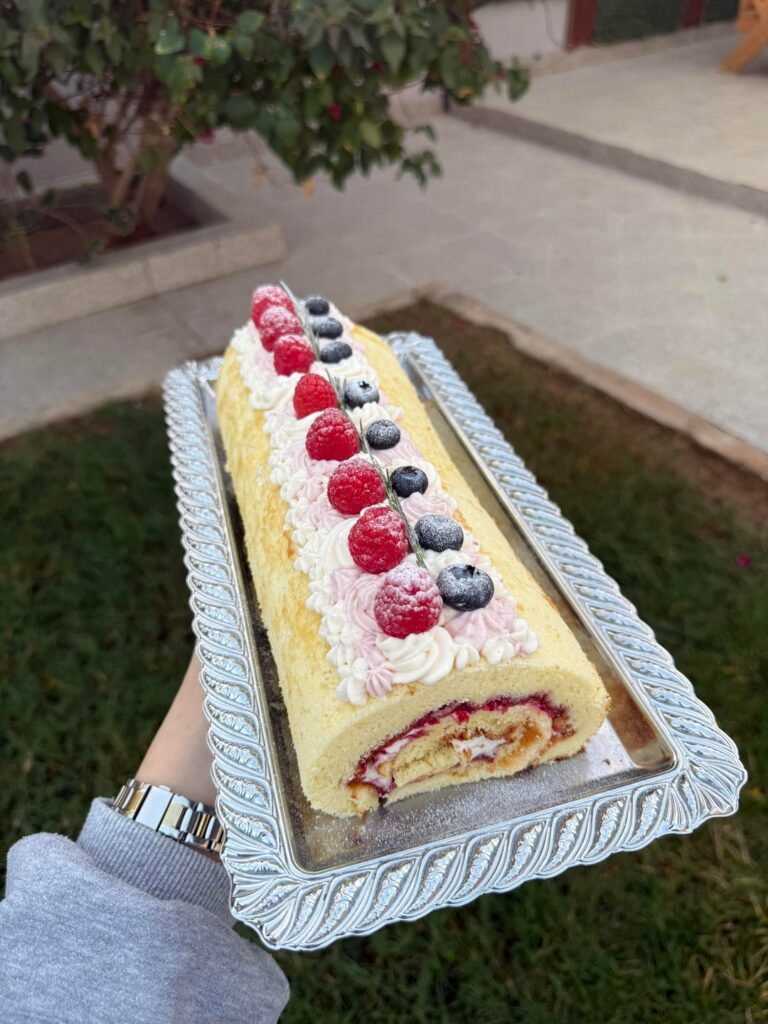 First Swiss roll cake 🍓