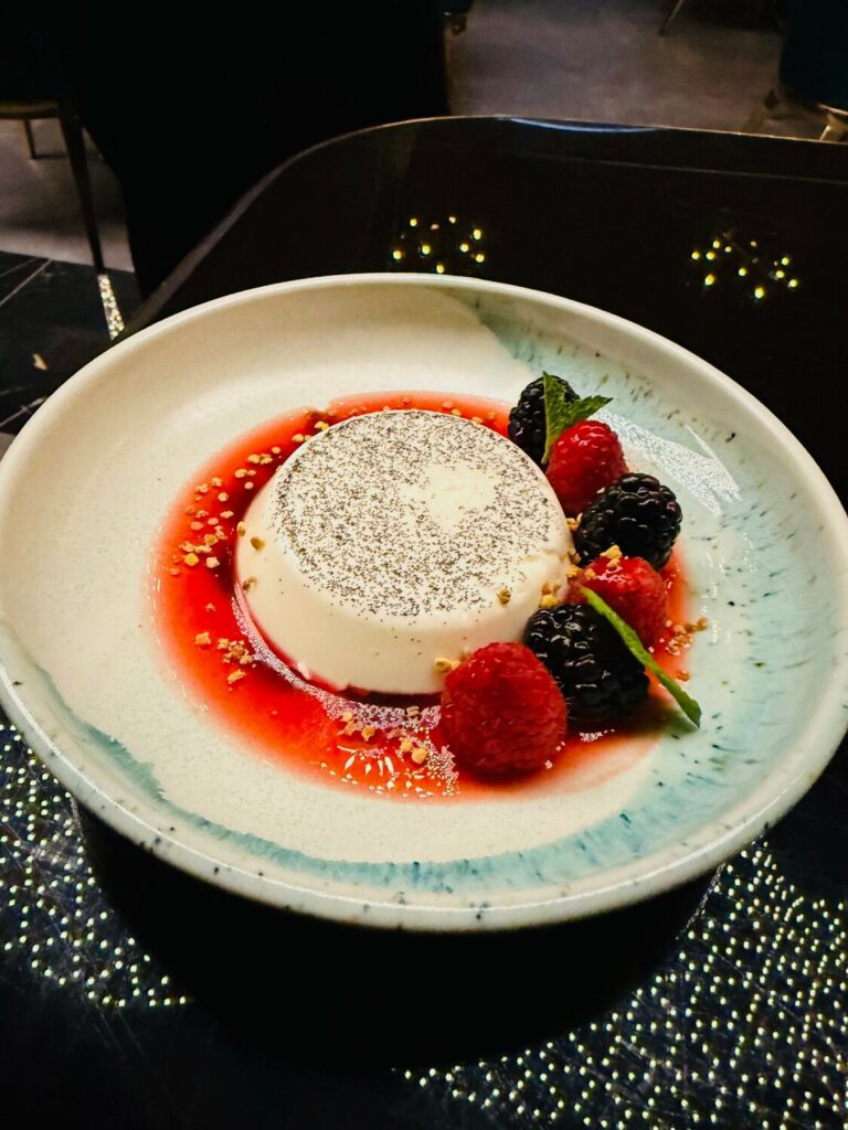 Black Pearl offers unique cuisine selections Black Pearl offers unique cuisine selections