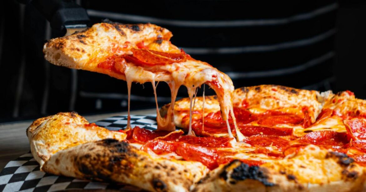 New restaurant and takeaway officially opening in Barrhead