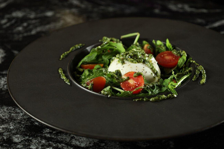 Viva Restaurant + Bar - Best Burrata in Montreal