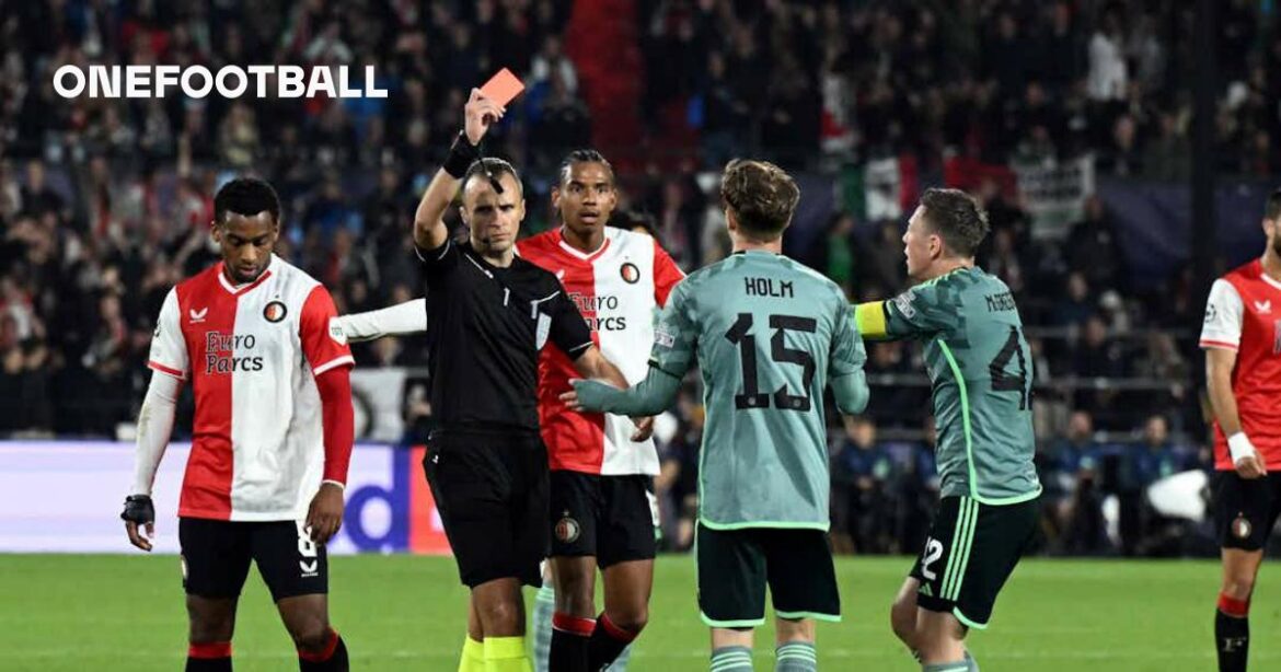 Kris Boyd cooking up an anti-Celtic red card conspiracy theory