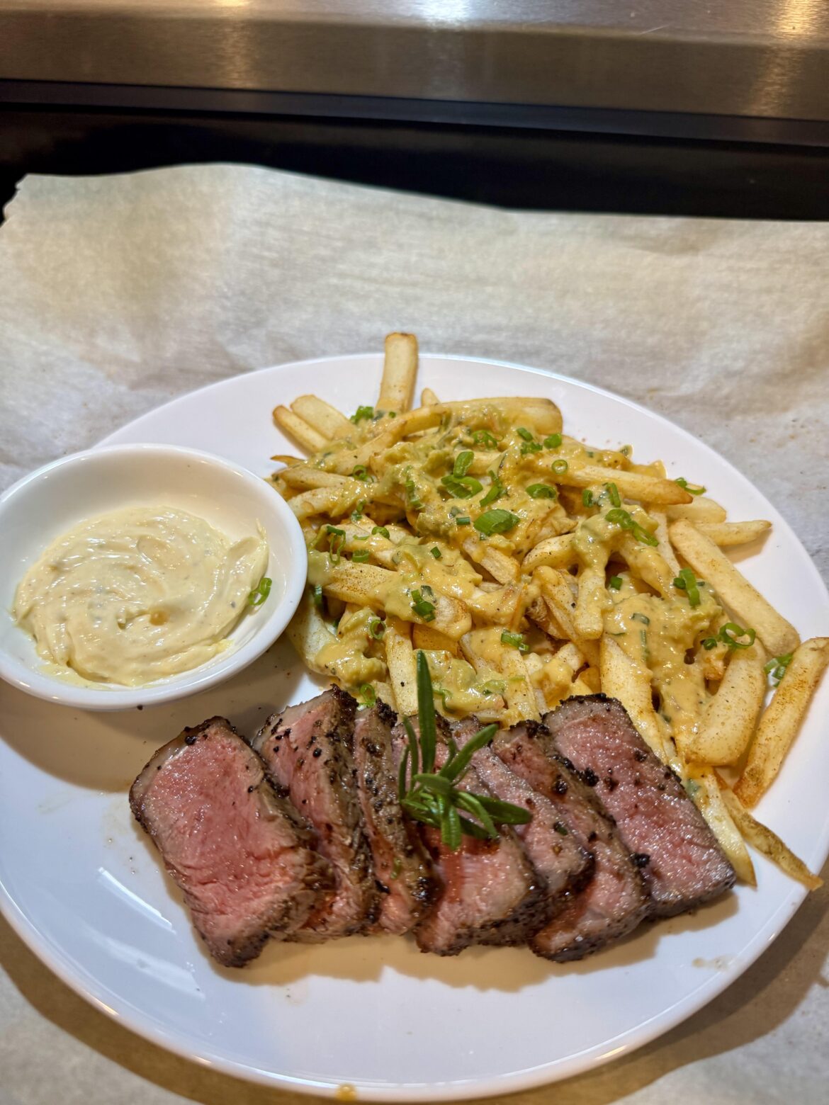 Steak & Queso Fries