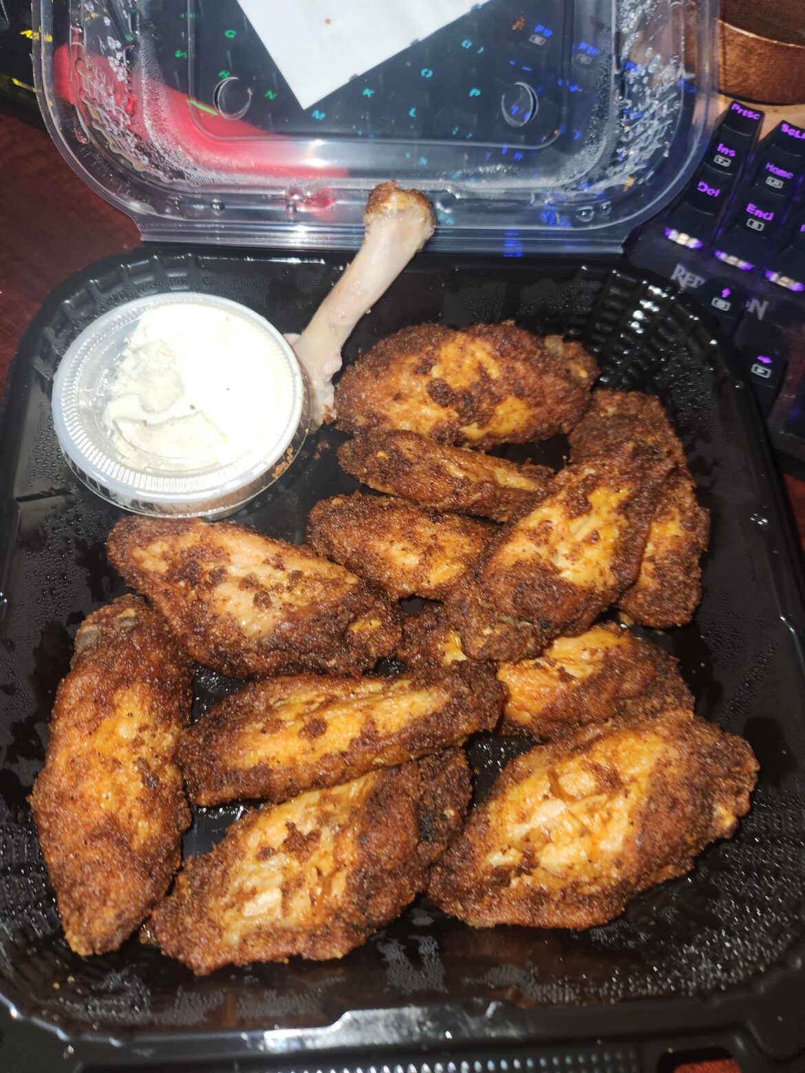 Just got the dream order from Outback without even asking. 11 flats, 1 drum