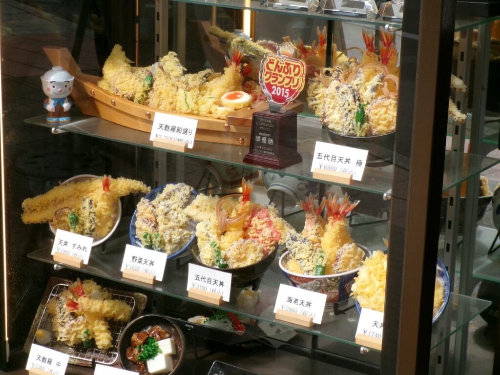 I love looking at Japanese food sample