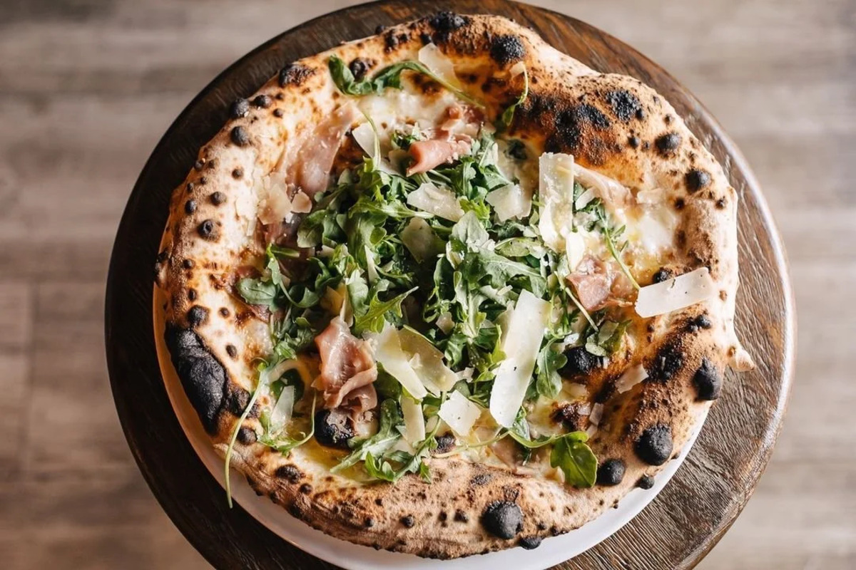Isola Pizza Bar Is Bringing Neapolitan Pizza to Encinitas