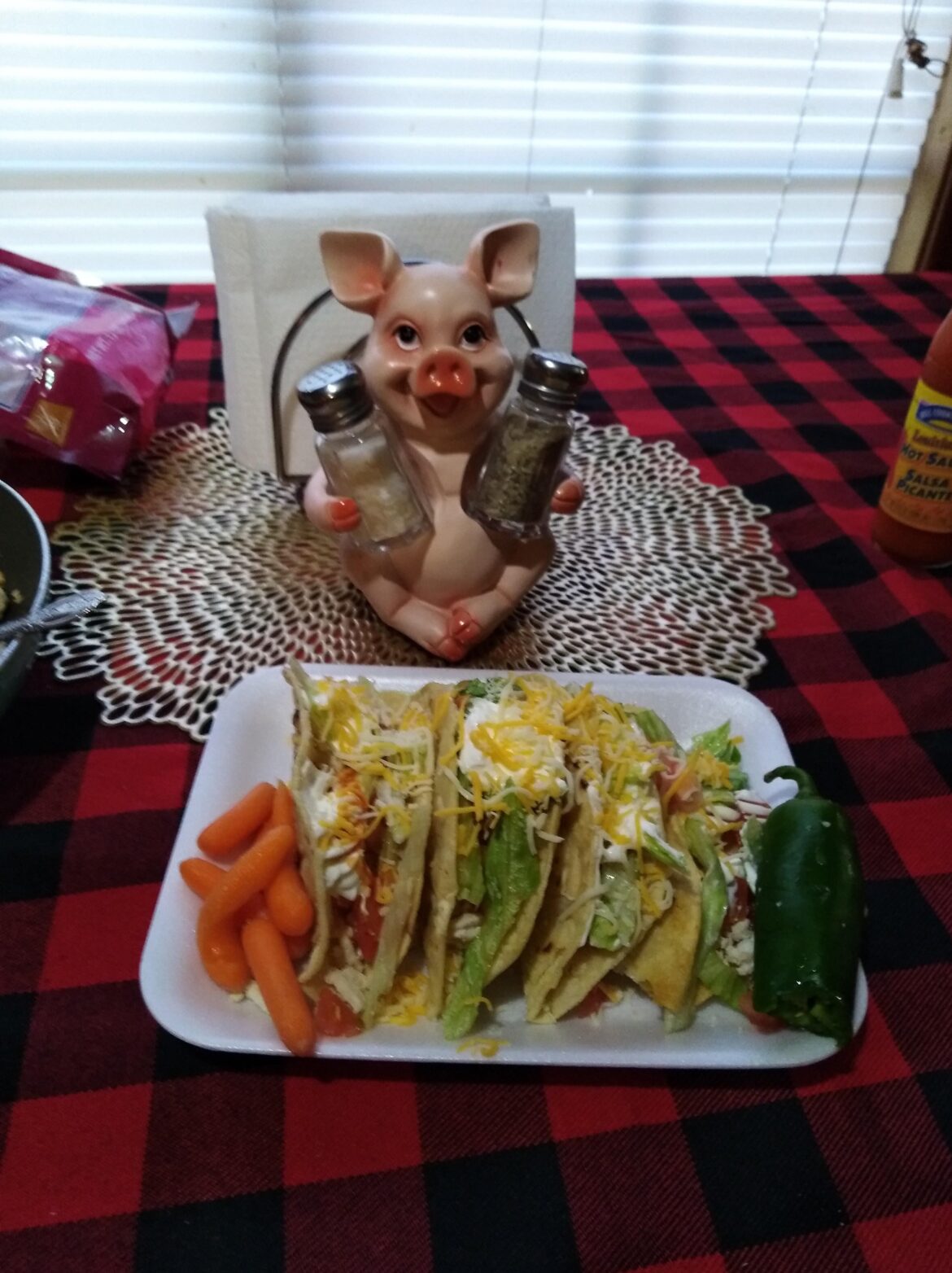 Made some tacos ground chicken tacos 😋😋😋😋😋