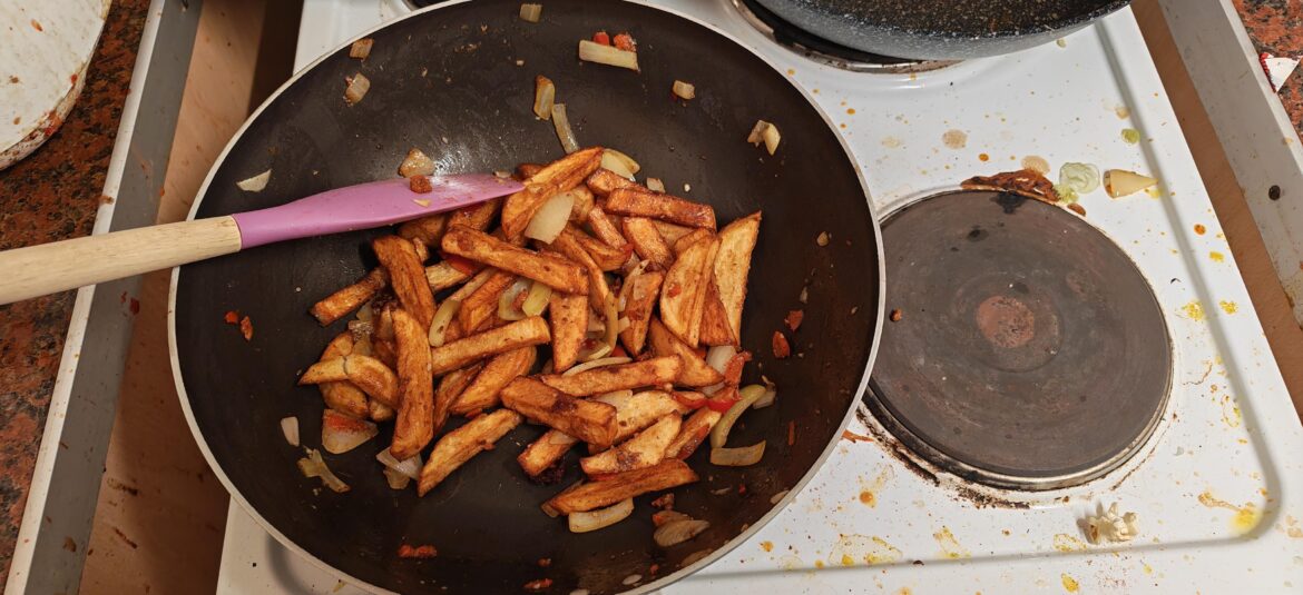 Salt and chili chips