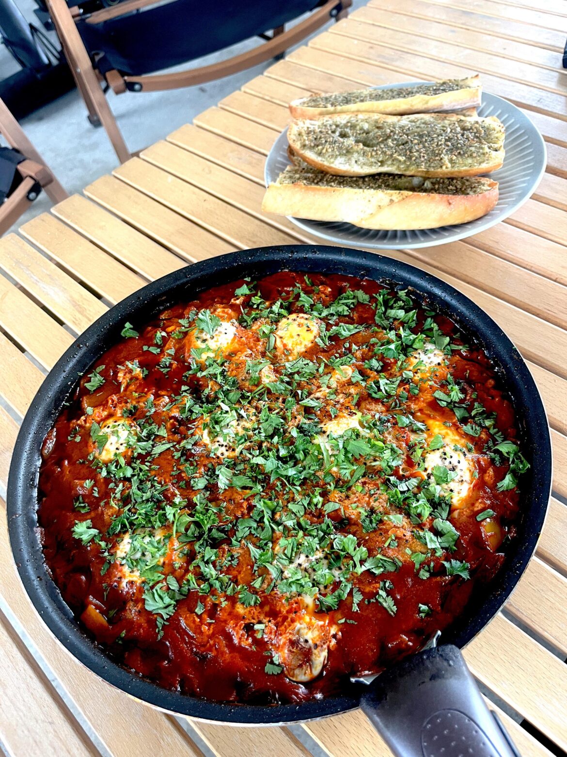 [Homemade] Shakshuka and Garlic Bread
