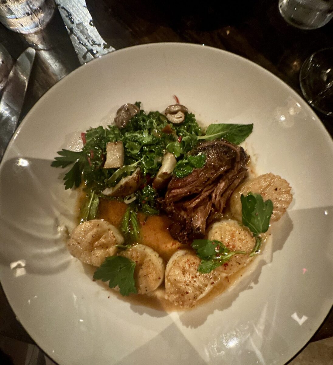 5F064CD9 4044 4A02 8CD6 345D57520BB8 scaled e1738172961532 19 must-reserve restaurants for an unforgettable Valentine's Day