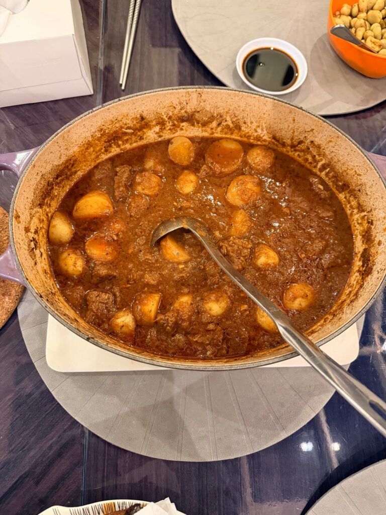 Made gulaschsuppe (German goulash stew) as my first time slow cooking!