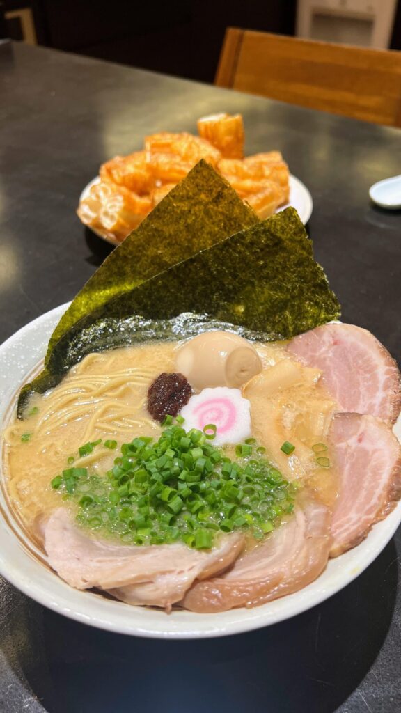 Hakata tonkotsu - pig head broth, sesame tare, lard, pork shoulder & belly chashu, 26% hydration noodles, chili paste