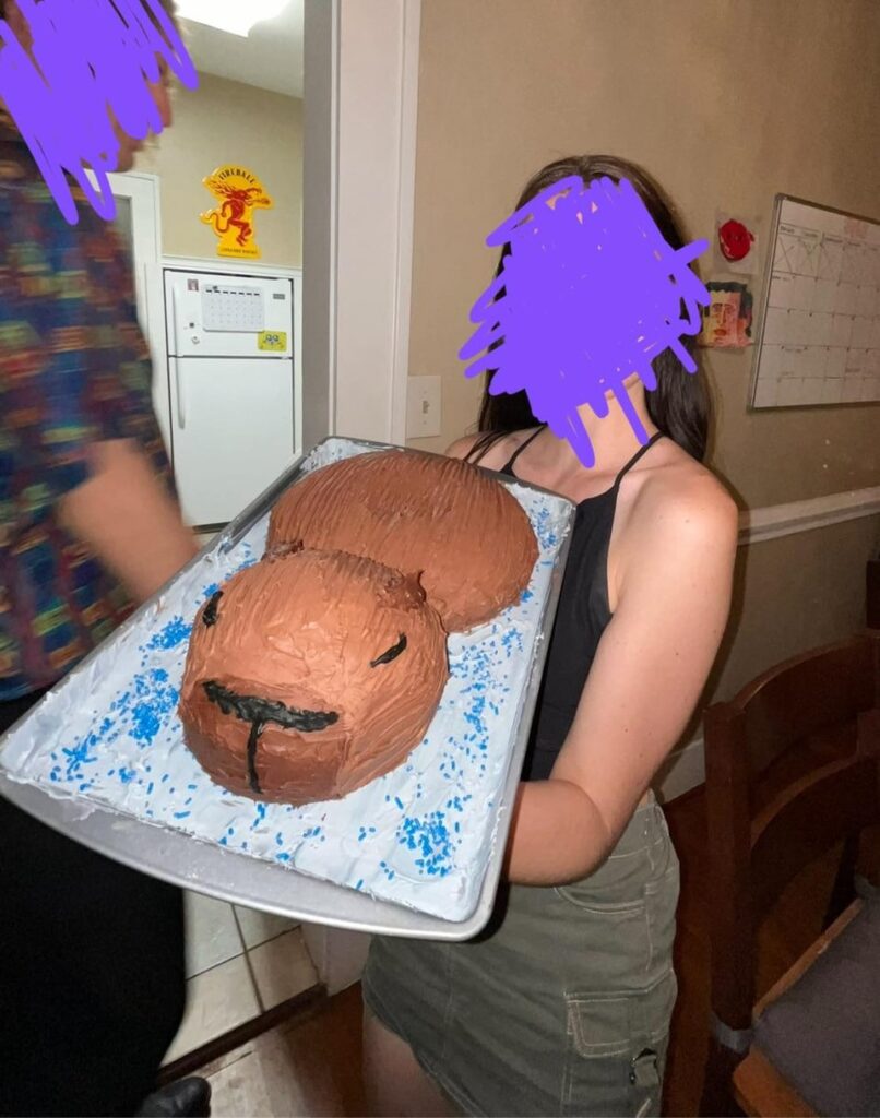 capybara birthday cake :)