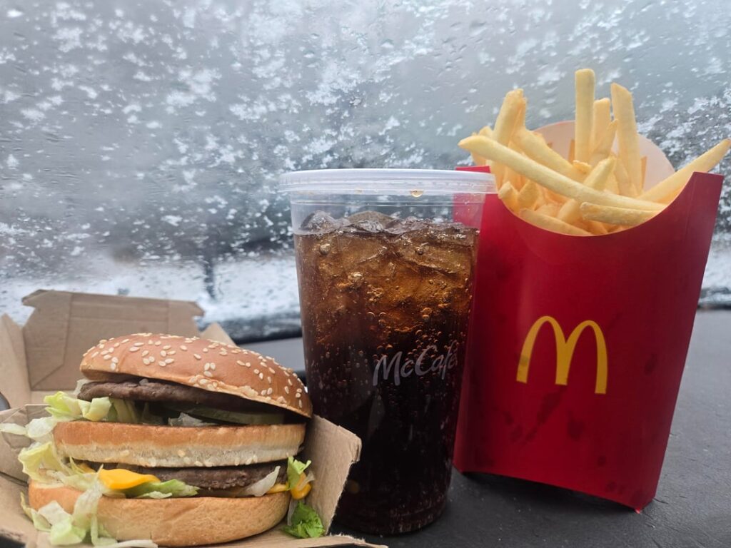 Love mcdonalds on a snowy day like today