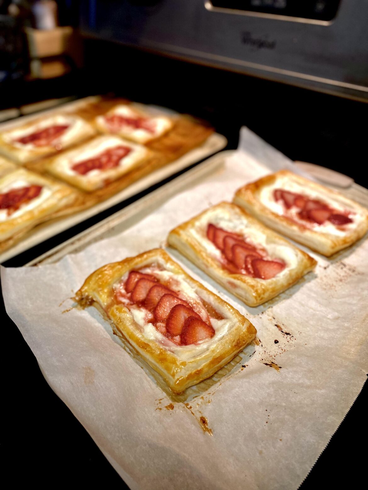 [homemade] Strawberry cream cheese danishes
