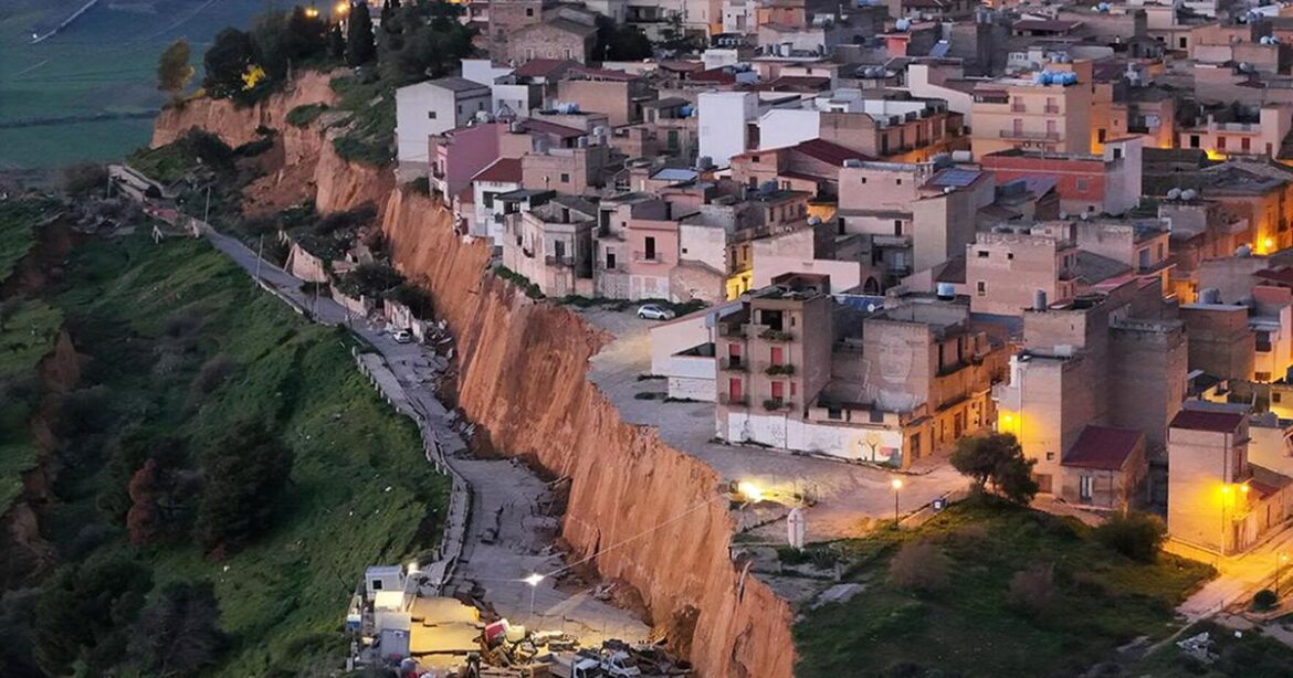 Huge landslide leaves Sicilian homes teetering on cliff edge as 1,500 people are evacuated | National News