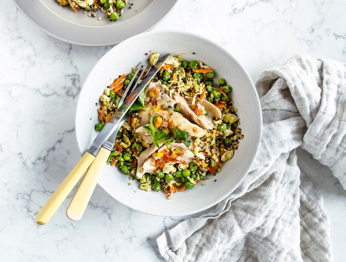 High-Protein Chicken and Quinoa Lunch Bowl