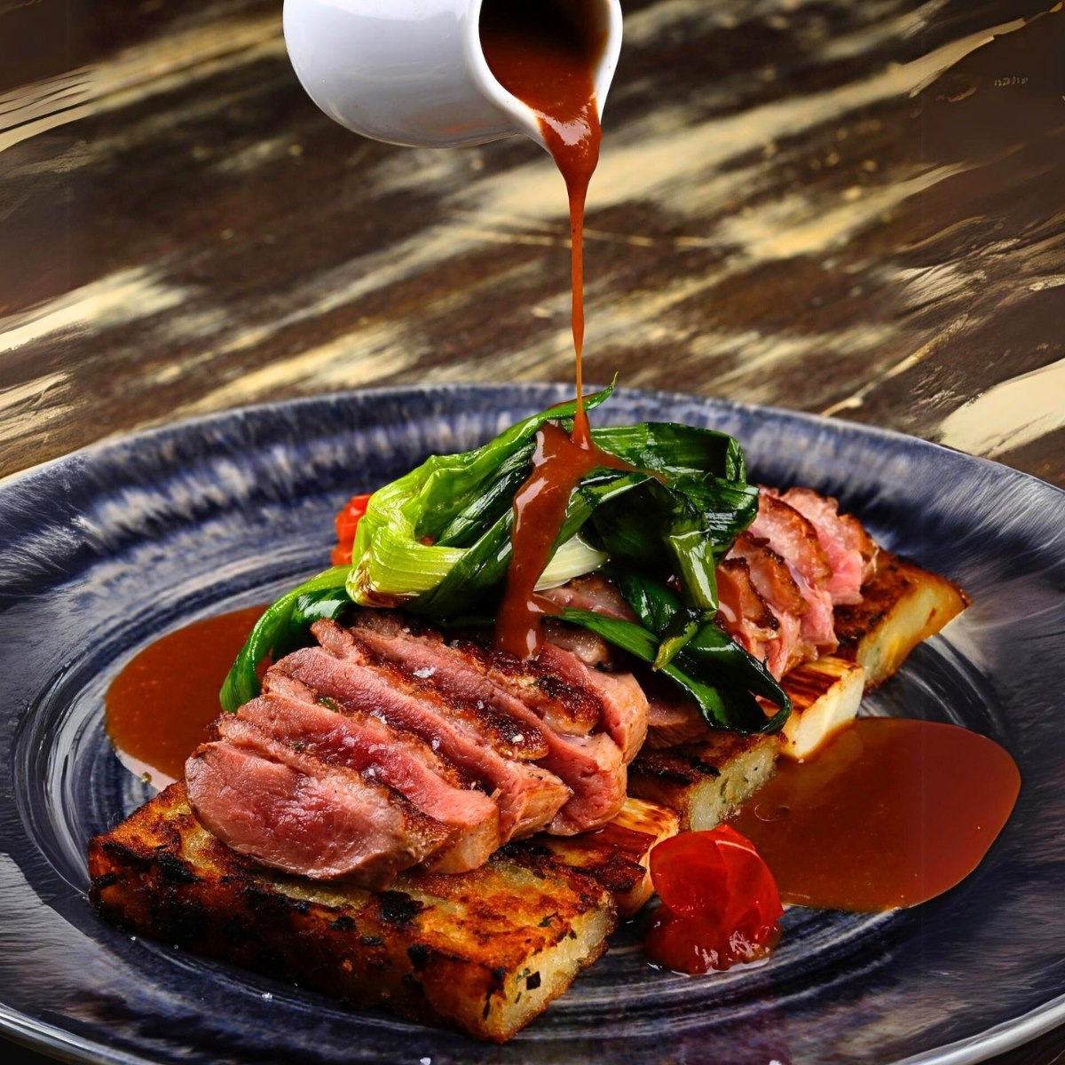 The elaborate French cuisine created with local ingredients sets the tone at Didier's in Rio de Janeiro. © Agência Naruto / Didier