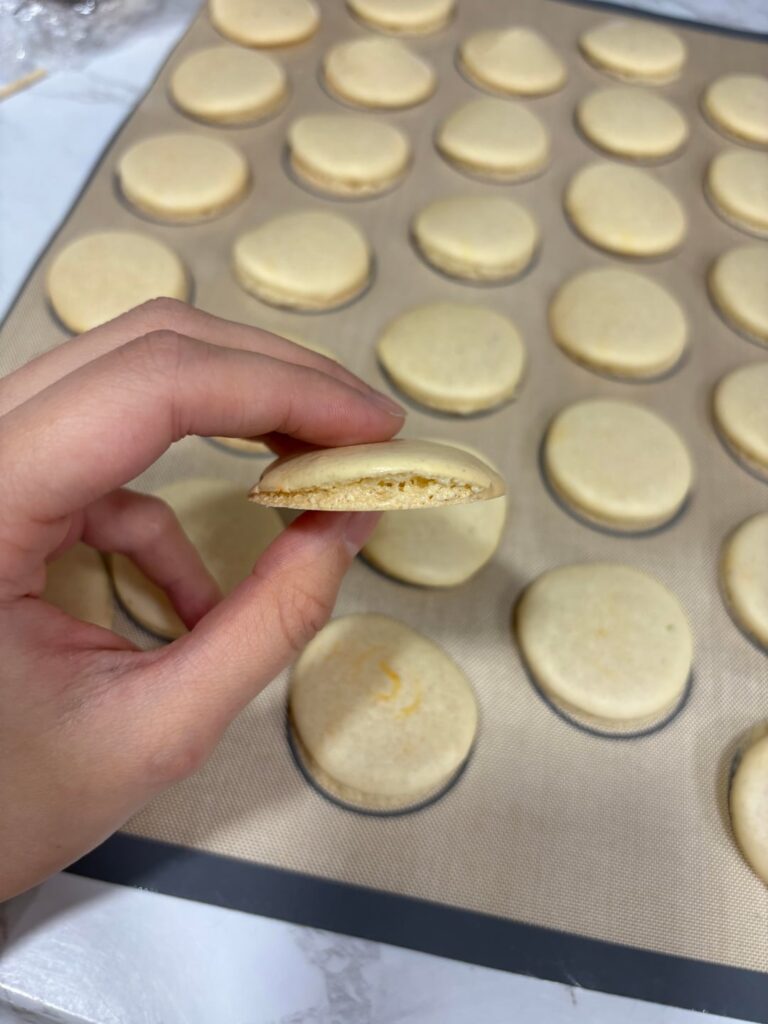 macarons lately have been turning out like this…😔 any causes?