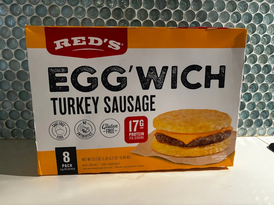 Red's turkey sausage egg-wich