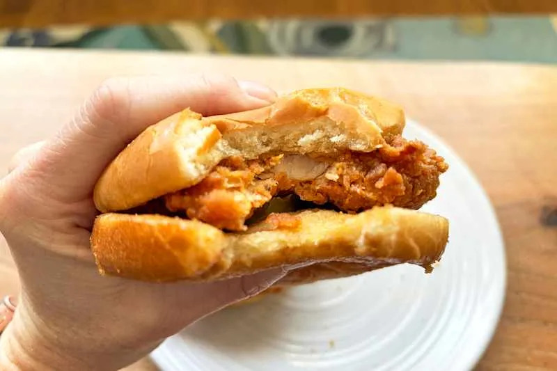 Applegate Natural Spicy Chicken Breast Tenders in a sandwich.