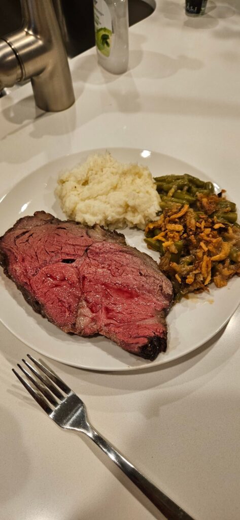 [homemade] yearly prime rib for new year's day