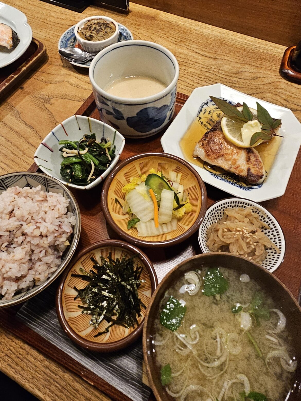 Tororo rice with fry lemon butter sauce fish