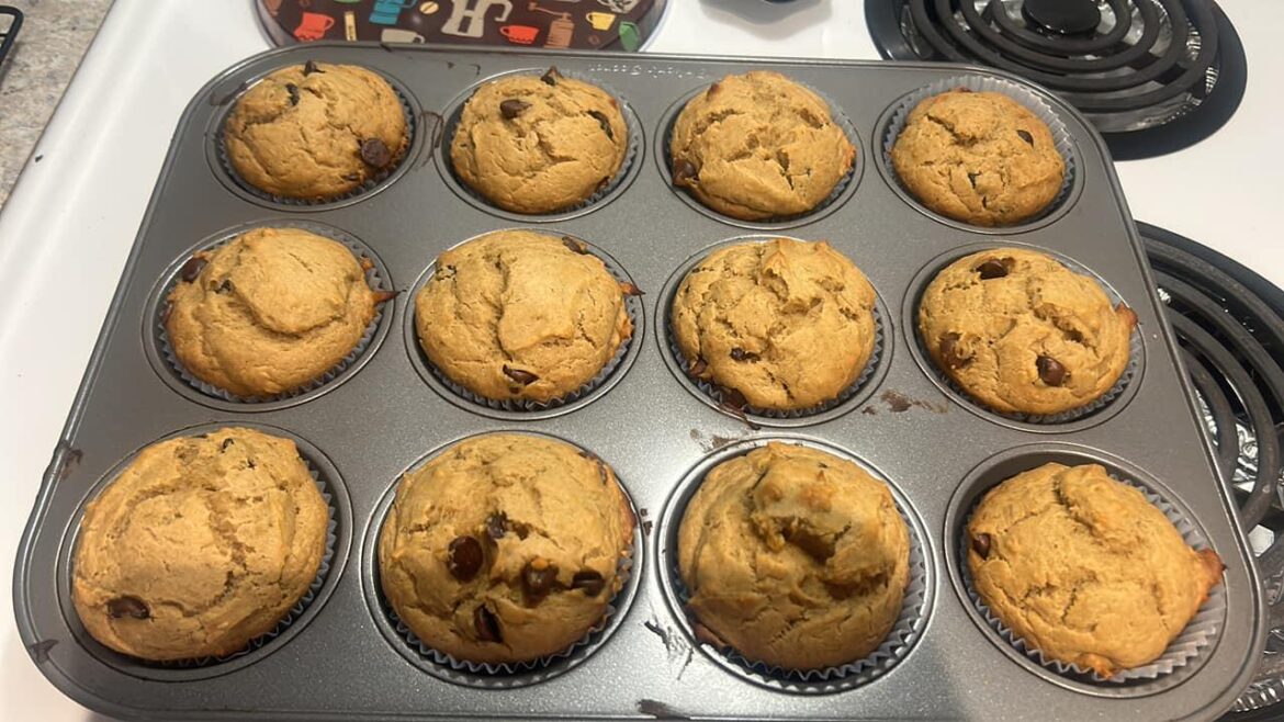 Peanut butter and banana muffins, oh my. It’s so nice to fill the house with such lovely smells