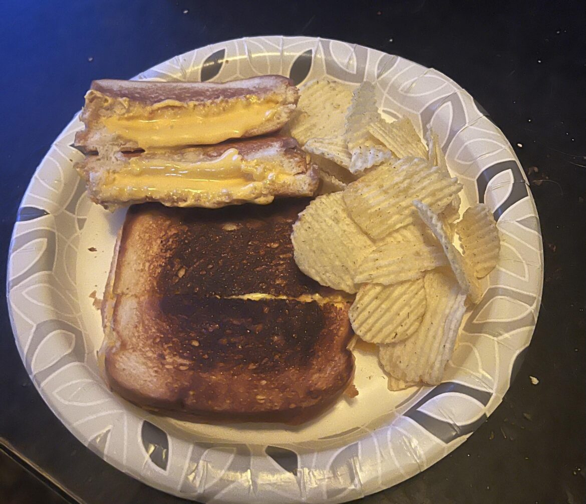 Grilled cheese with a side of chips