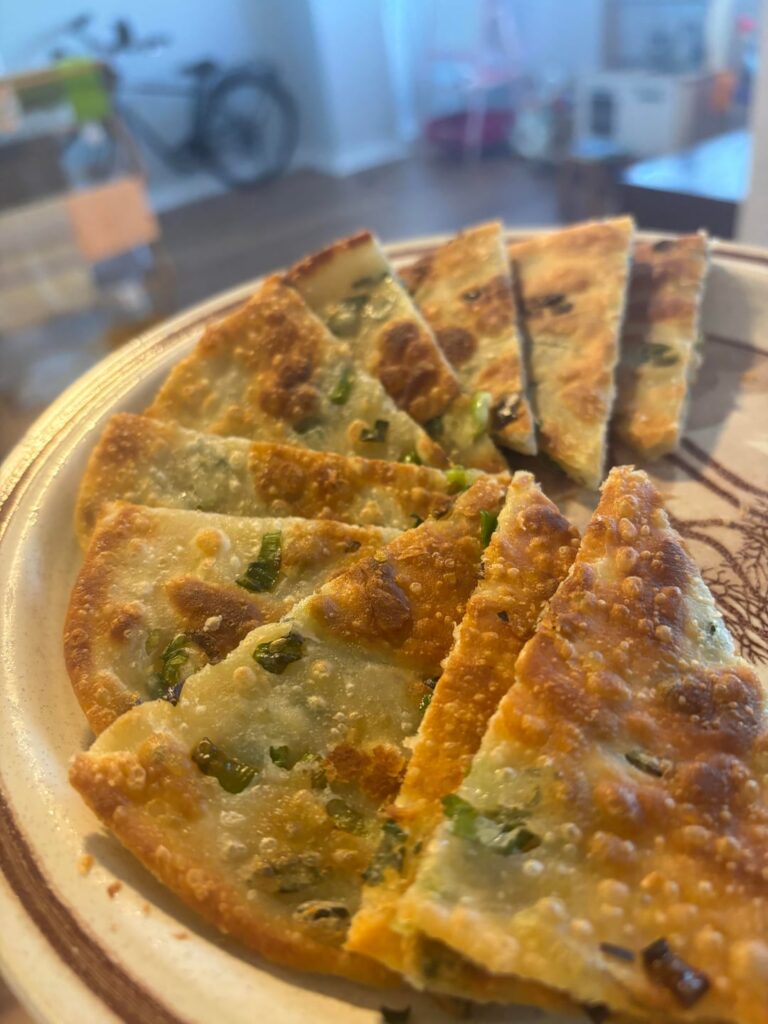 I present to you my first attempt at Cong You Bing (shallot/green onion/scallion pancake).