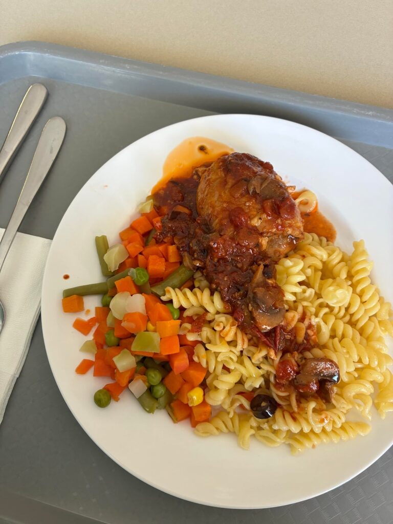 “Chicken cacciatore “- cafeteria.. I’m guessing 1000?