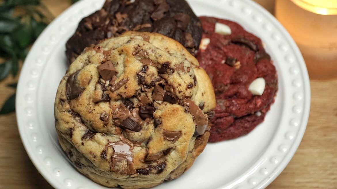 Chunky chocolate chip cookies