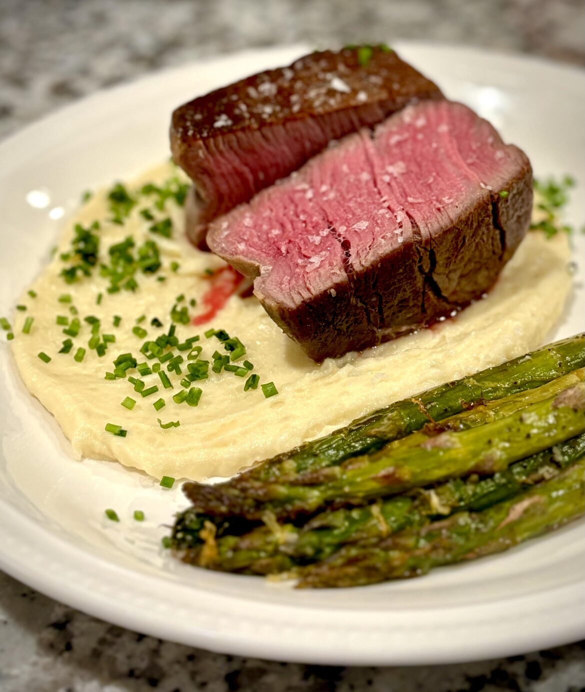 Filet Mignon with Roasted Garlic Mashed Potatoes and Asparagus