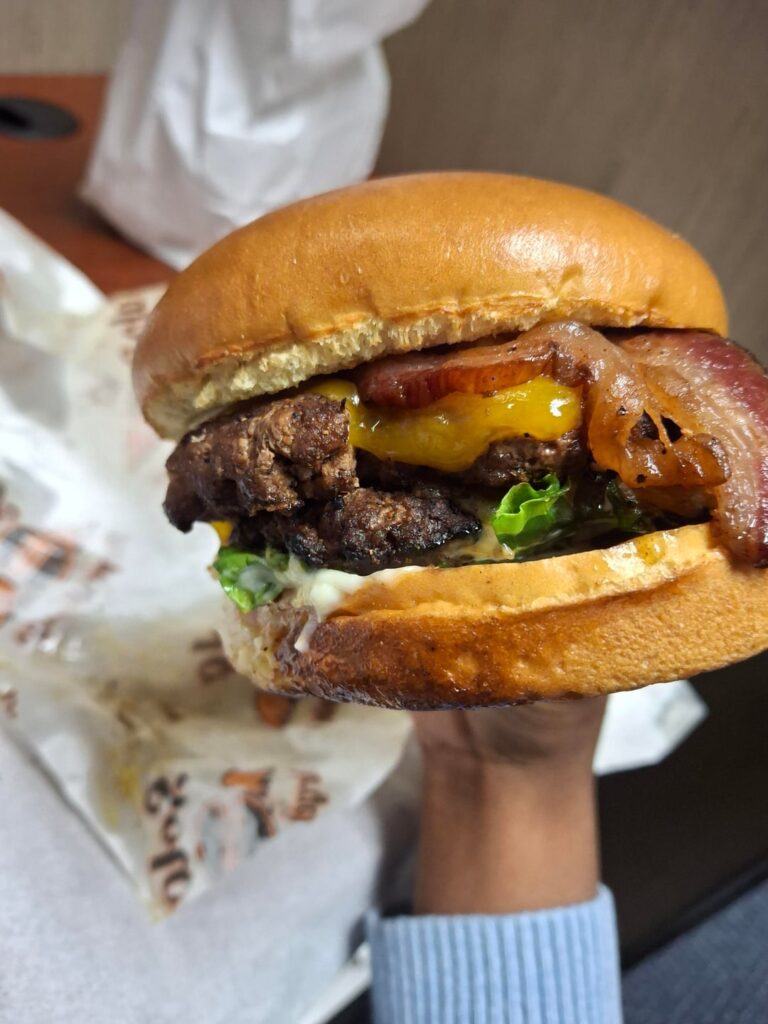 solo burgers and wings in dallas