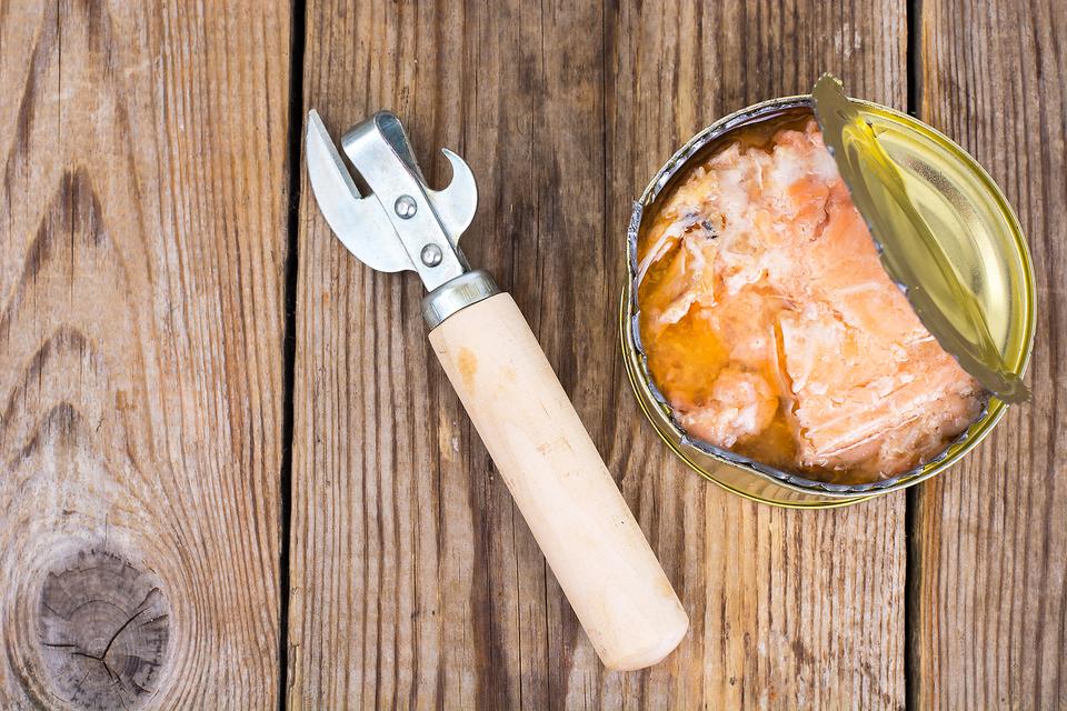 Mediterranean Diet Foods: How to Get More Calcium From Canned Salmon | Cooking Tips Mediterranean Diet Foods: How to Get More Calcium From Canned Salmon