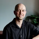 Profile picture of Elliot Baker