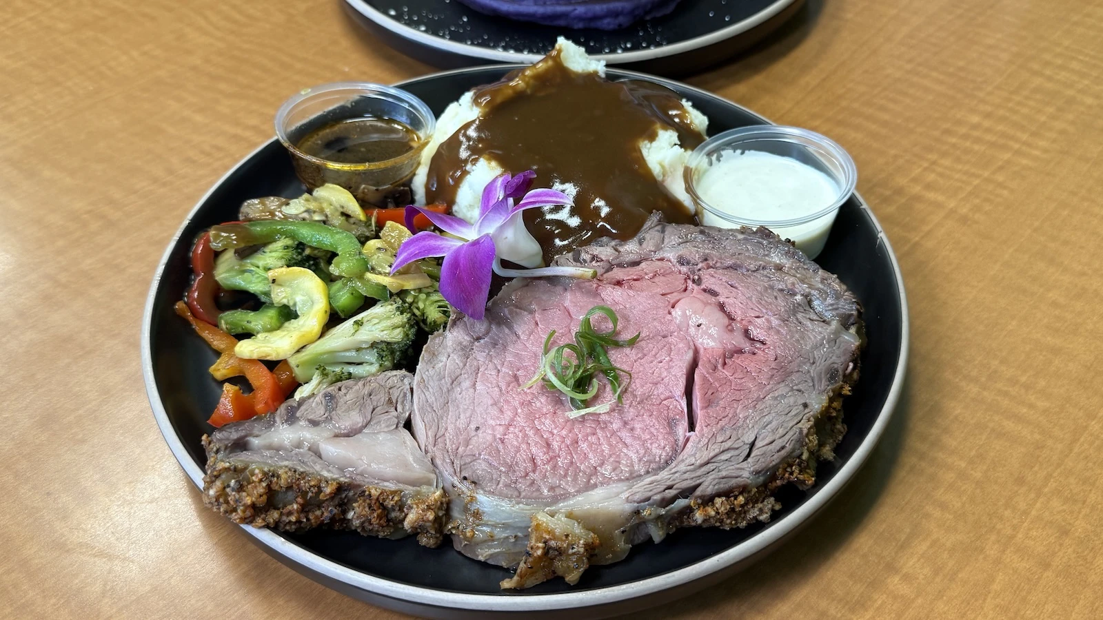 Prime rib plate