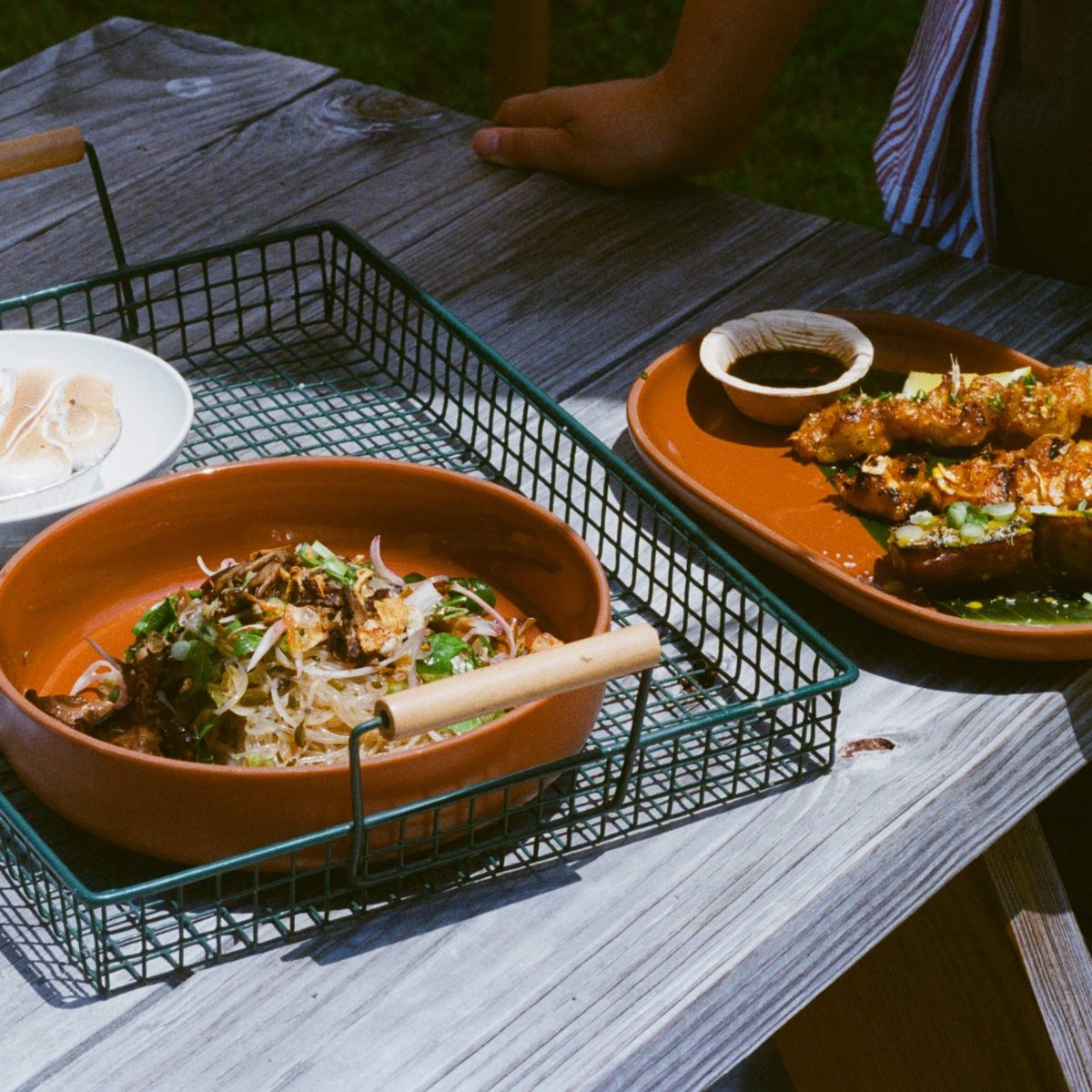 Sira Ulo Pop-Up Brings Open-Fire Filipino Flavors to the Hudson Valley