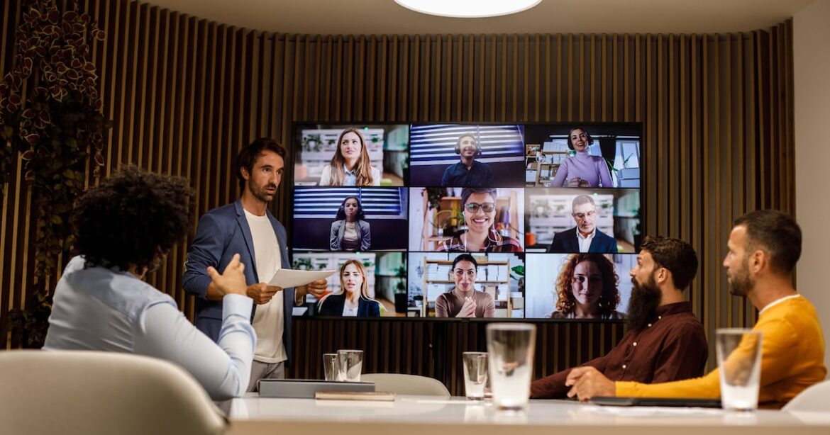 How can food and drink brands navigate a global PR crisis?