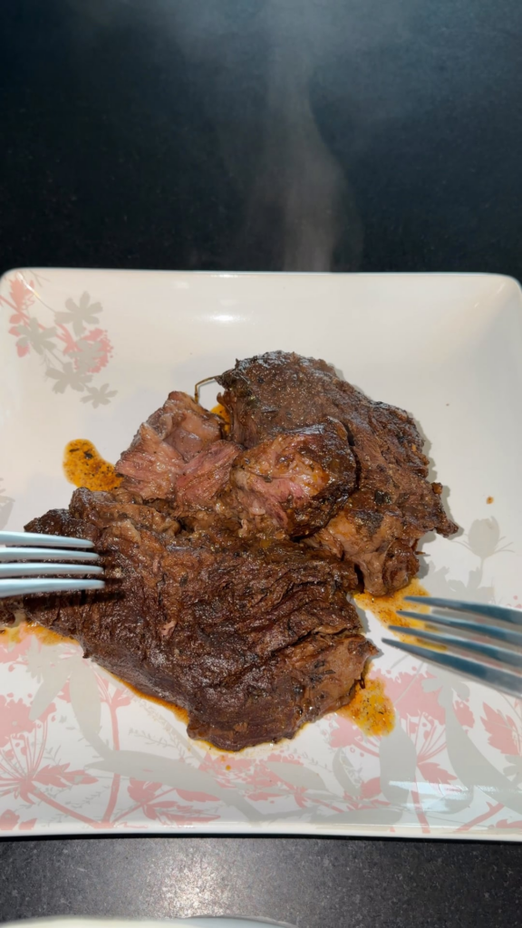 Slow cooked beef [homemade]