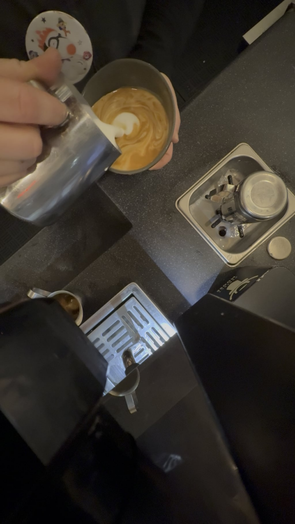 shout out to my fellow divas who had to work nyd