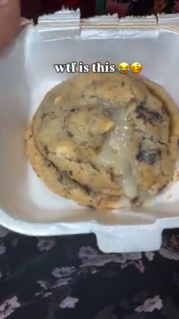 Cookie with extra sauce